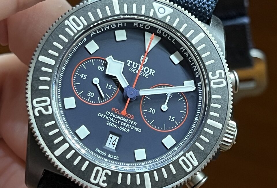 Red Bullコラボモデル『TUDOR ぺラゴス FXD クロノ』