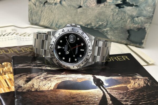 コンディション良し、付属品良しな1本『EXPLORER II Ref.16570』
