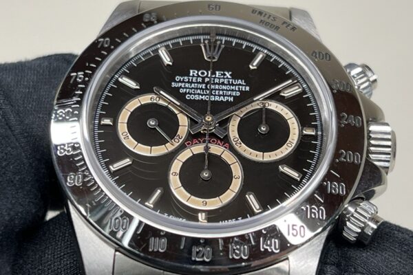 魅力的なエルプリデイトナ入荷いたしました。『Ref.16520』