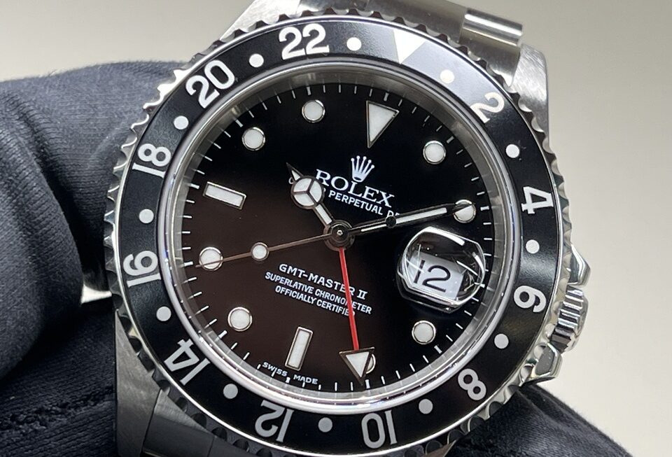 単色ベゼルの魅力『GMT-MASTER II Ref.16710』