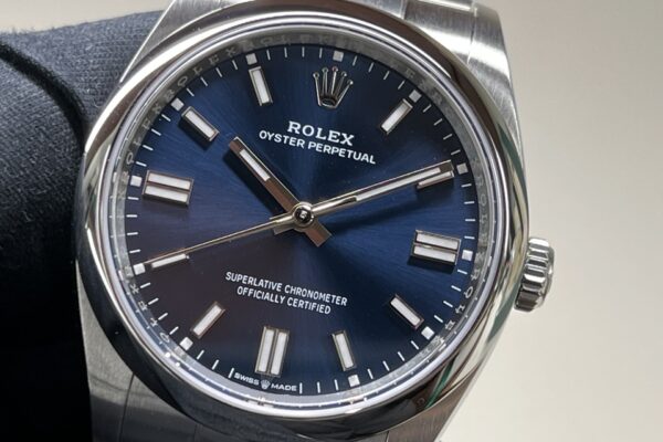 新色にも注目ですが、、、