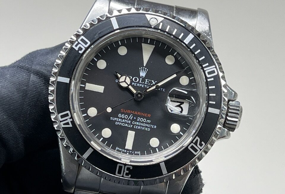 5型の赤サブをご紹介