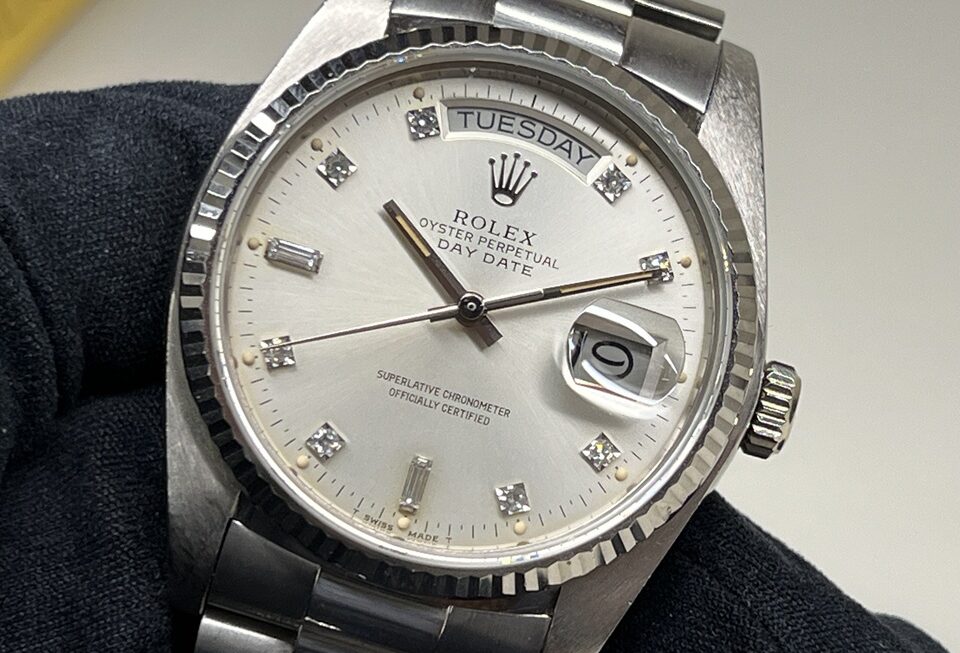 希少なノンポリッシュケース『DAY-DATE 18039A』